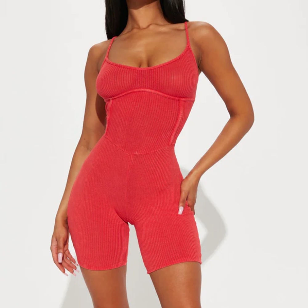 Red Ribbed Knit Romper Biker Shorts Stretch Summer Vintage Mineral Wash Look